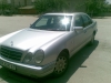 ��� Mercedes E200